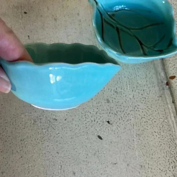 Vintage Italian Turquoise Leaf Trinket Bowls 2 - Picture 3 of 7